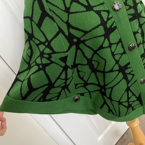 Vintage 90s wool knitted cape . - Picture 2 of 4